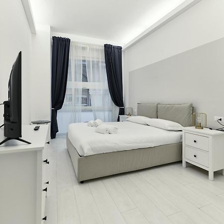 Duomo View - 2 Min From Duomo Amazing Location Apartment Milan Exterior photo
