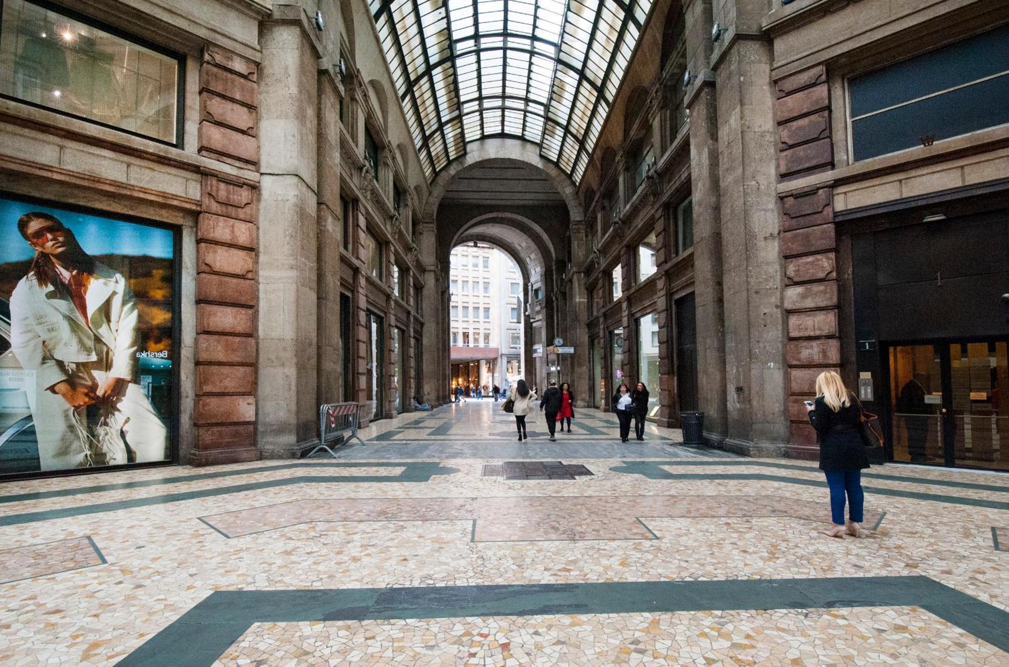 Duomo View - 2 Min From Duomo Amazing Location Apartment Milan Exterior photo